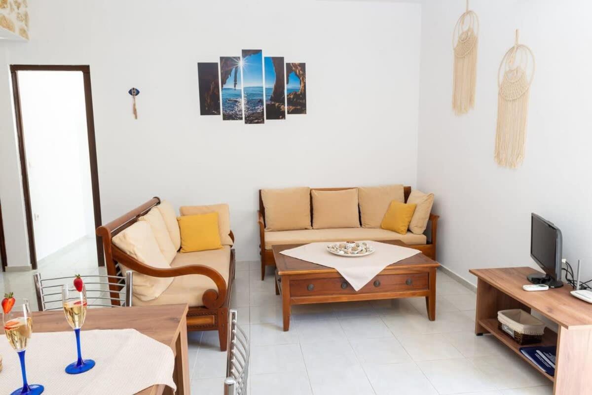 Ferienwohnung Atlantic Cave Haven-Seaside, Fully Equipped Kolymbia Exterior foto